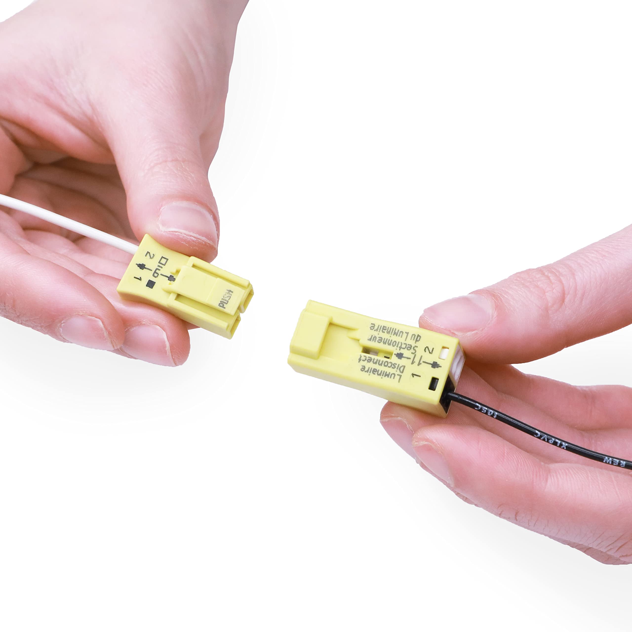 873-902 | WAGO Luminaire Disconnect Connector | 2-Pole Connector | Yellow | [Jar of 200 Pieces] - Image 5